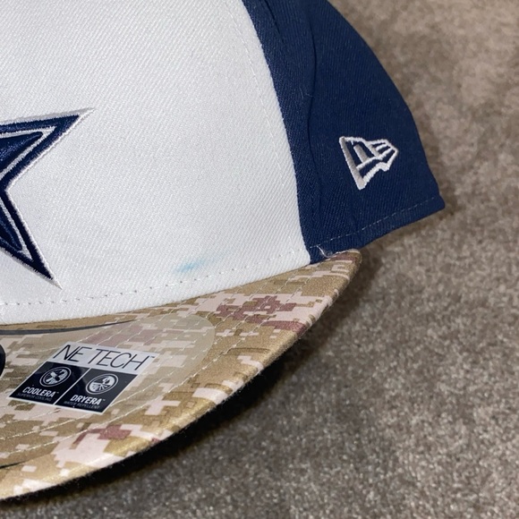 Dallas Cowboys New Era Salute To Service Hat White Navy Camo 59Fifty NFL Size 8 - Picture 7 of 7